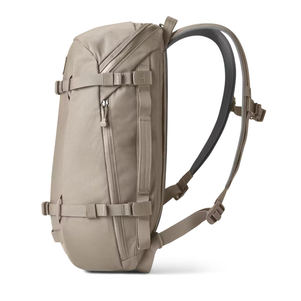 YETI Crossroads Backpack 22L