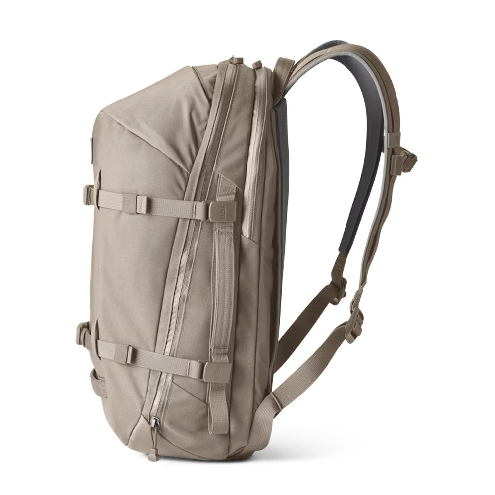 YETI Crossroads Backpack 27L